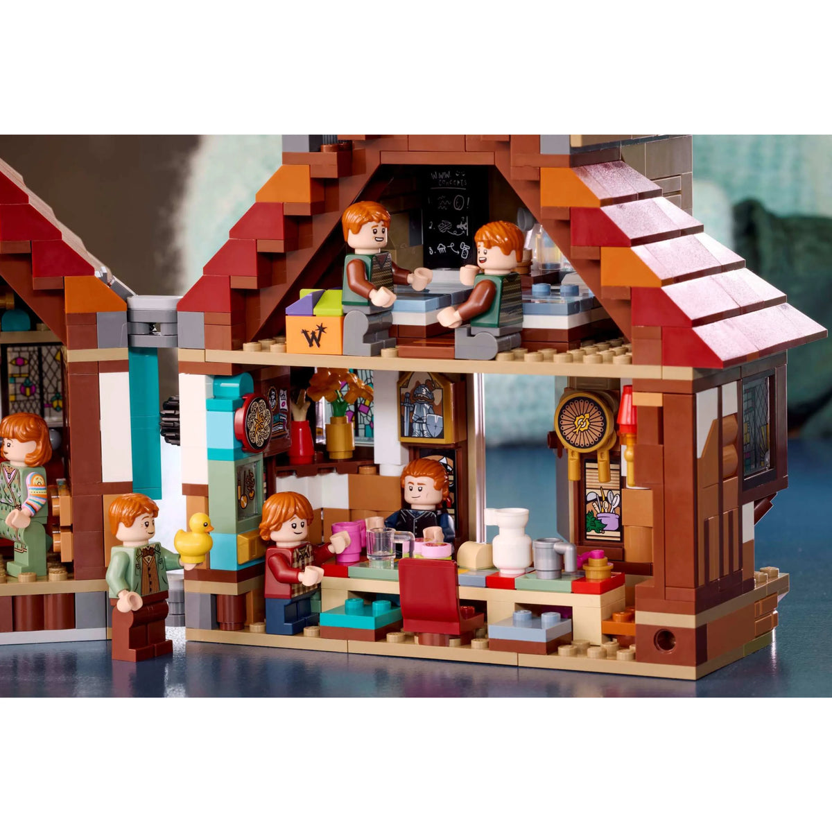 LEGO Harry Potter The Burrow Collectors' Edition Building Set (76437) - 2405 Pieces