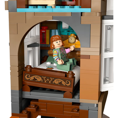 LEGO Harry Potter The Burrow Collectors' Edition Building Set (76437) - 2405 Pieces