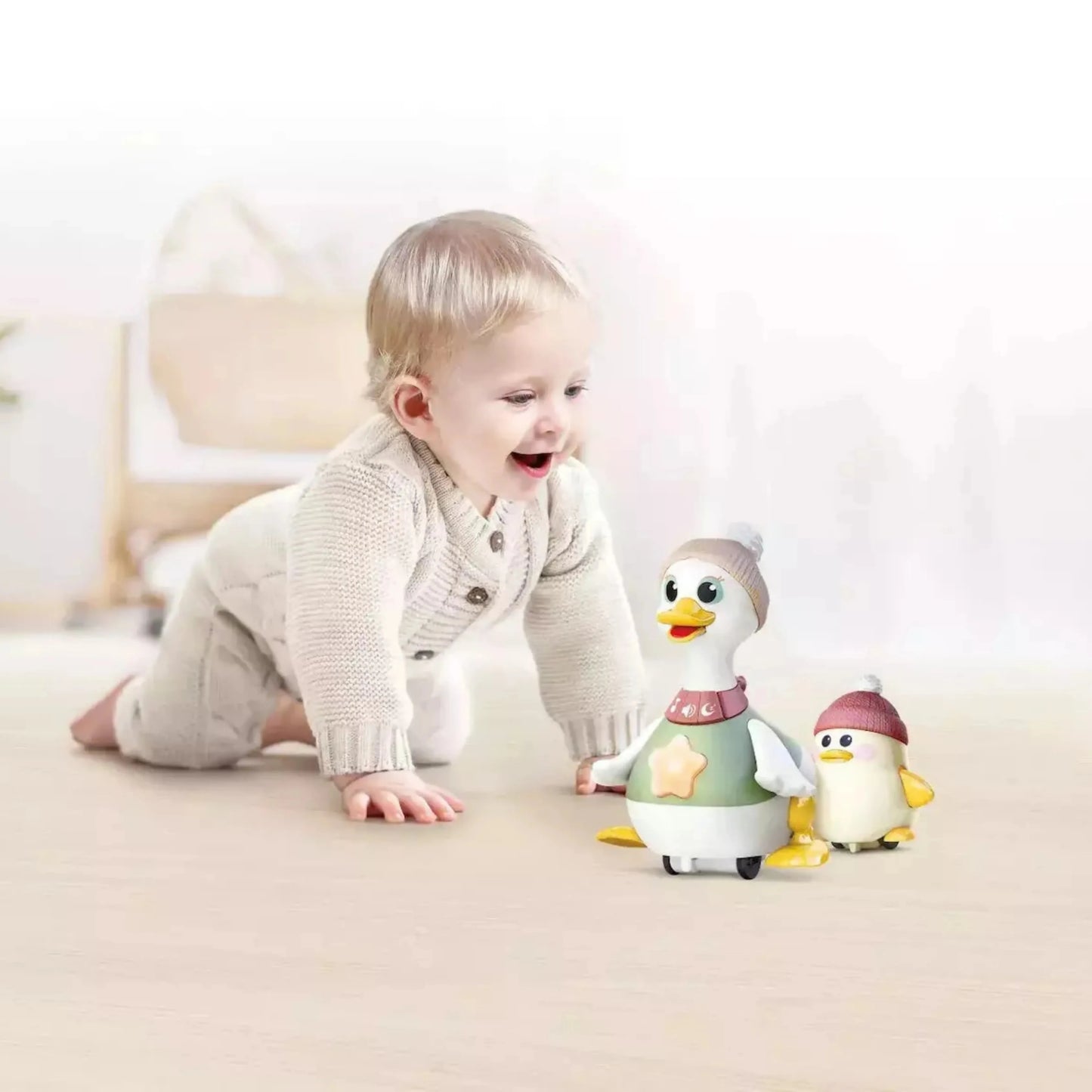 Hola HE998701 Waddling Duck With One Baby Duck For 6M+ Ages