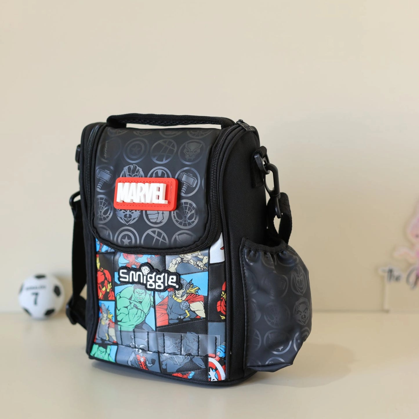 Smiggle Marvel Customizable Insulated Lunch Bag