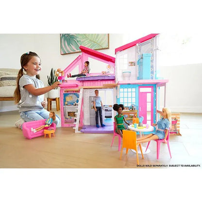 Barbie Malibu House, Fold & Store Barbie Playset, Imaginative Pretend Play Toy for Kids, 3Y+, Multicolour